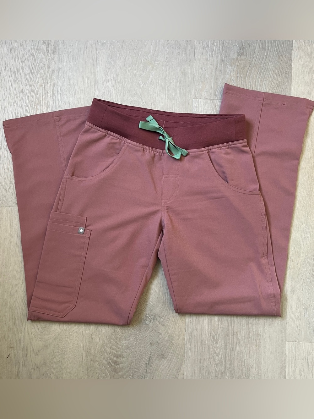 FIGS Mineral Mauve scrub bottoms